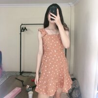 Váy hai dây chấm bi