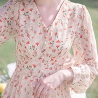 Váy hoa nhí màu cam sữa dáng dài