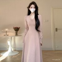 Váy liền dệt kim váy mặc trong phối trong xếp ly tôn dáng gầy chít eo mùa thu đông 2024 váy áo len chữ A mẫu dài vừa nữ