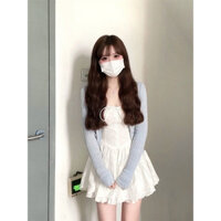 Váy Liền Hai Dây Màu Trắng Váy Ngắn Bồng Bềnh Chữ A Tôn Dáng Chít Eo Mẫu Mới Sành Điệu