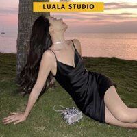 Váy lụa 2 dây sexy cổ đổ Luala có tăng đơ điều chỉnh, chất liệu satin dày dặn, đầm ngắn xẻ tà nhẹ hai bên đùi quyến rũ