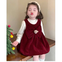 Váy nhung kim tuyến nơ ngực gắn gấu bé gái