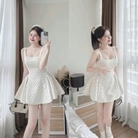 Váy nữ hai dây dáng xòe chấm bi cổ vuông dáng ngắn phù hợp cho nàng diện đi chơi và dạo phố