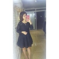 váy ren xòe dài tay-đen