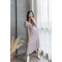 Váy trắng họa tiết hoa đỏ dáng dài