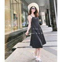 Váy xòe chấm bi