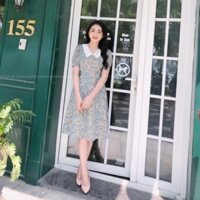 vÁY XOÈ HOA Cổ REN