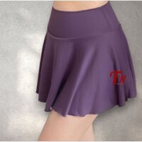 váy xòe ngắn màu tím, phù hợp thể thao