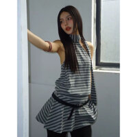 Váy Yếm Kẻ Ngang Thắt Dây Cao Cổ 2 Màu Đỏ, Xanh