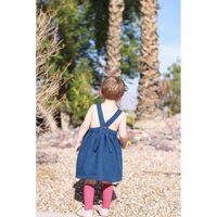 Váy yếm linen bé gái