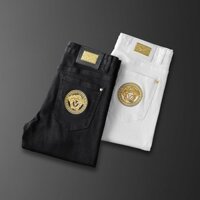 Versace1349 Quần Jean Nam Phong Cách Mới Đen Trắng Hai Màu Quần Jean Nhẹ Thời Trang Sang Trọng Tất Cả Trận Đấu Quần