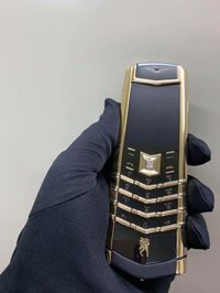 Vertu Signature Dragon Yellow Gold Diamond