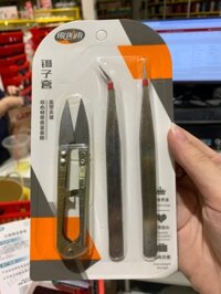 Vỉ kéo cắt chỉ + 2 nhíp đầu nhọn XYY-8146 tiện lợi Tmark