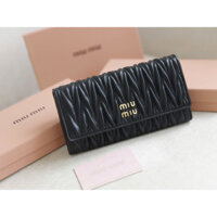 Ví MIU.MIU bấm cúc sp FULLBOX đen & hồng 20cm chất daa mềm mịn