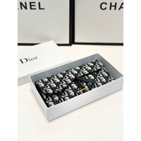 Ví nữ hàng hiệu đẹp nhất. Ví thời trang 🎃🎃Vải da bò lớp 1 🍀Kiích thước: 15x10cm 🍀Giiá: 1.199K 🍀Hàng Fulll Box