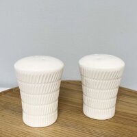 Victoria White - Set hũ muối tiêu sứ trắng