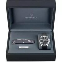 Victorinox Swiss Army Officers Watch 40