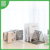 [VIDEO THẬT] Kệ Sắt Hình Tam Giác Để Bàn Làm Việc - Kệ Để Sách, Tạp Chí Tiện Lợi, Gọn Gàng Decor Phòng Khách Đẹp Mắt