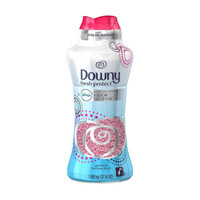 Viên xả vải Downy của Mỹ giữ thơm lâu Downy Fresh Protect 859g