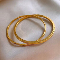 Việt Nam Cát Vàng vòng tay nữ‌ vòng tay nữ đôi vòng tay nữ không gỉ Thư vòng tay đơn giản Quà tặng