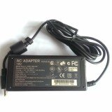 Adapter Dell 19V - 3.16A