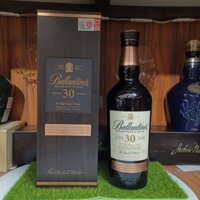 Vỏ chai rượu ngoại Ballantines 30 năm Full Box mới đẹp (chai rỗng)