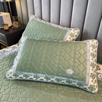 Vỏ gối đầu cao su non Coco Chanel