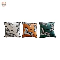 Vỏ gối trang trí Vỏ gối thêu ngựa vằn cho giường trong nhà