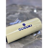 Vỏ Lon Pô SUZUKIMàu Mỡ Gà, Chữ XANH -Không Ghỉ Sét Cho Bô Xipo(RG/RGV)-Satria2k-Stinger-RGX Sport