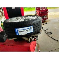 Vỏ Lốp 225/45R17 Toyo Tires - Lốp Êm , Bền Bỉ.