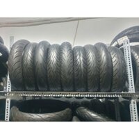 Vỏ Lốp xe 110/70-17,chính hãng, vỏ đặc không ruột gắn cho xe exciter, dream, satria,..... Vỏ cũ còn dày đẹp.......