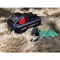 Vỏ mạch Milwaukee 5s-1p 18V 4AH cell 21700 , Led báo pin, nhận sạc zin và có tem đáy.