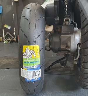 Vỏ Michelin Pilot Moto GP 100/80-14