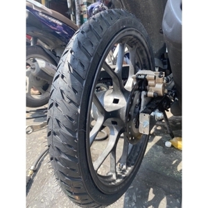 Vỏ Michelin Pilot Street 2 110/70-17 cho Exciter