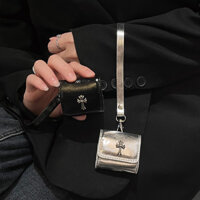 Vỏ tai nghe bằng da Chrome Hearts sang trọng cho Airpods 4 2024 Tương thích với AP Pro2 Pro 2 1 Air Pods 3 2021 Vỏ tai nghe có dây buộc tay