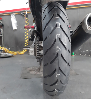 Vỏ xe Dunlop 120/70-17 D102A