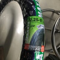 Vỏ xe ( lốp xe) size 2.25-17 maxxis ( gai kim cương)