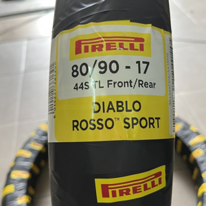 Vỏ xe Pirelli Diablo Rosso Sport 80/90-17
