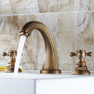 Vòi âm bàn Kanly GC-B03