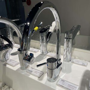 Vòi bếp Toto DK307AN