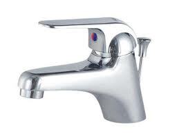 Vòi lavabo nóng lạnh Caesar B100C