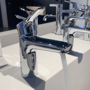 Vòi chậu Toto TLG03301V