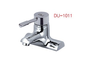 Vòi lavabo 3 lỗ nóng lạnh DAEHAN DU-1011