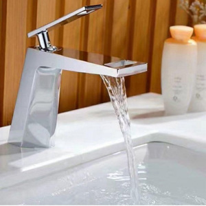 Vòi rửa mặt nóng lạnh TEADY V118