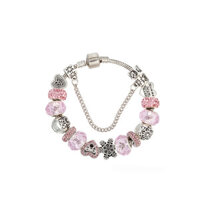 Vòng charm đeo tay phong cách Châu Âu rất dễ thương - VCH03 Tim  - Hồng