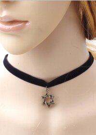 Vòng cổ choker V8 ngôi sao 6 cánh độc đáo