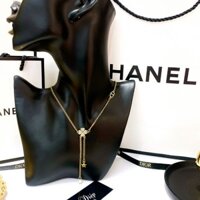 Vòng cổ cỏ 4 lá.