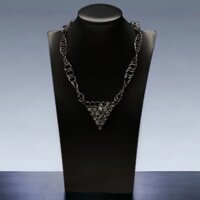 Vòng cổ dây xoắn đen tam giác lớn 117