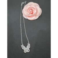 vòng cổ titan hình bướm