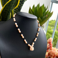 Vòng cổ trai trứng ánh hồng cam phối đá spinel